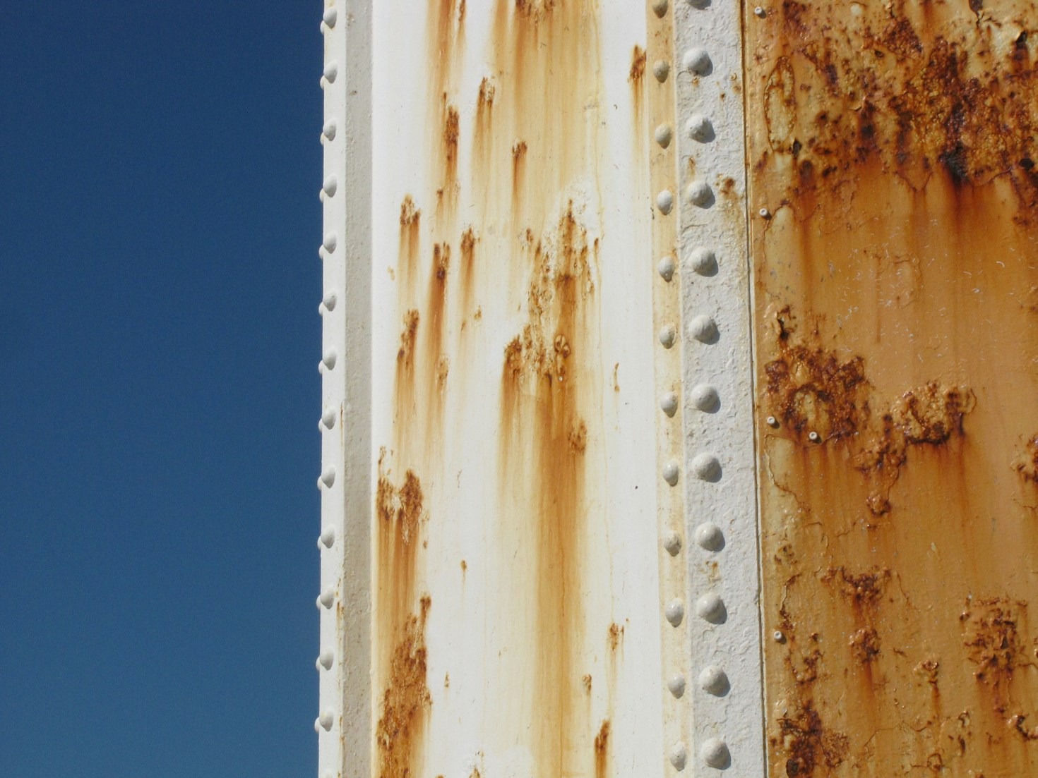 Heritage Site Conservation Using Non Destructive Lasers